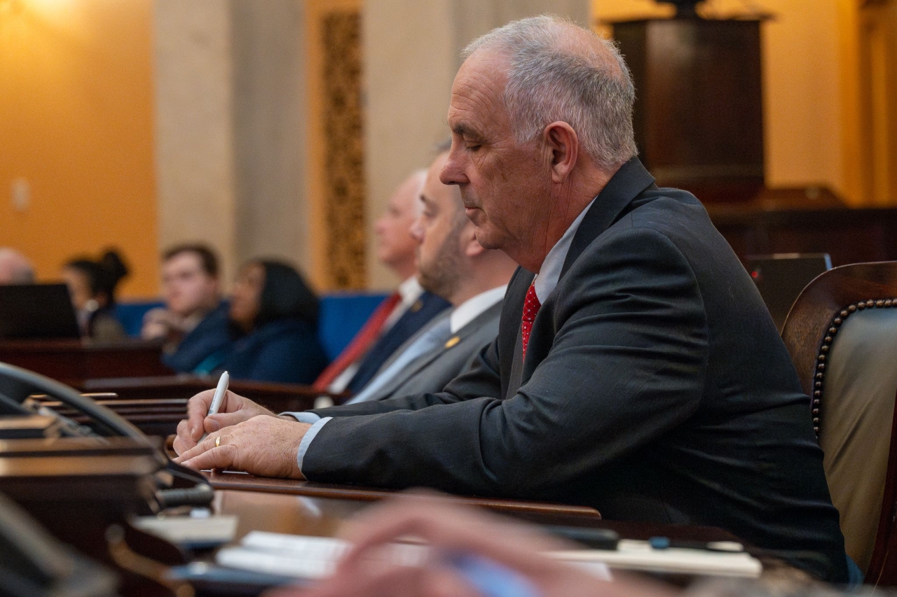 Huffman Celebrates Grant Award for Sinclair Community College