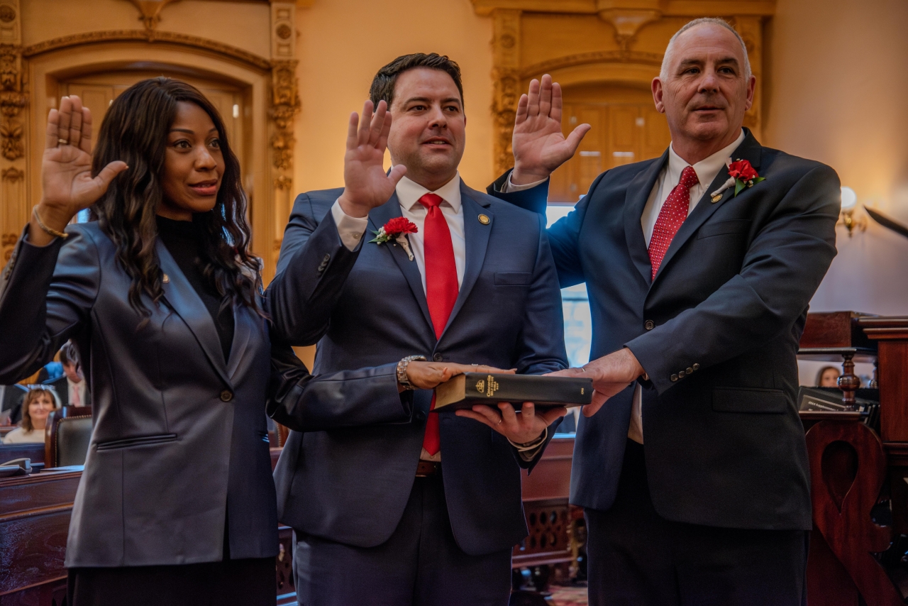 Huffman Sworn into 136th General Assembly