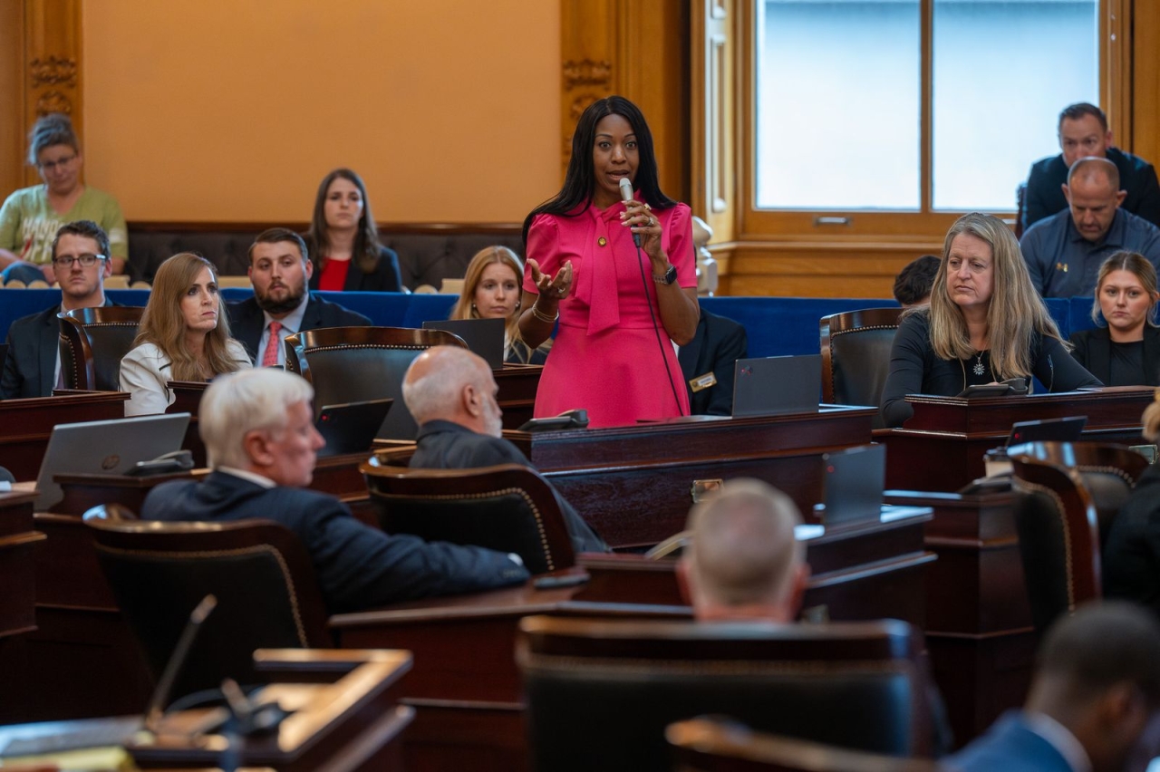 Senator Reynolds Introduces Legislation To Allow Parental Consent For Their Children's Apps