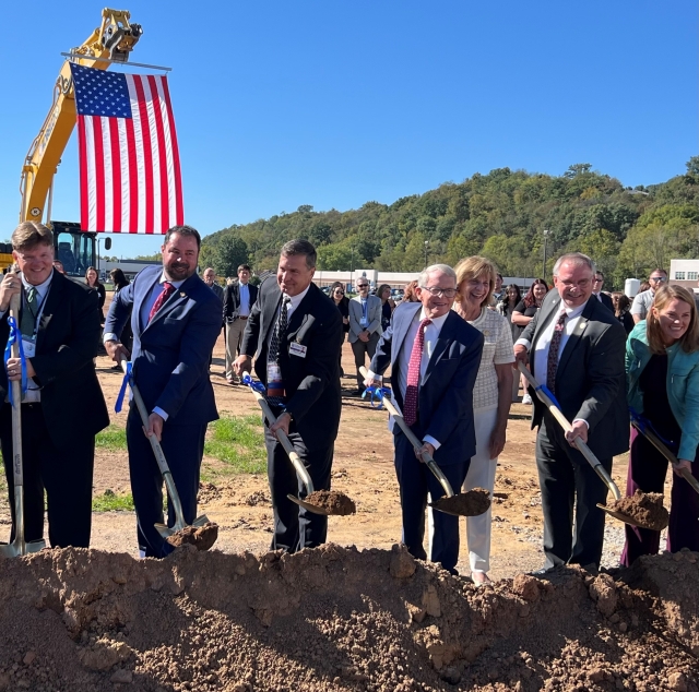 Chavez Celebrates Groundbreaking for Women and Children's Hospital in Belpre