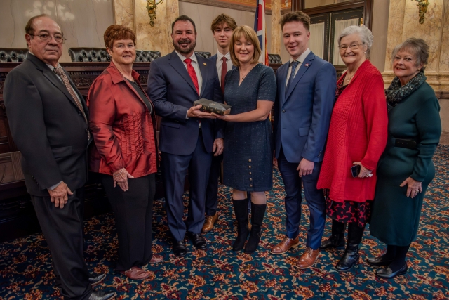 Chavez Sworn into 136th General Assembly