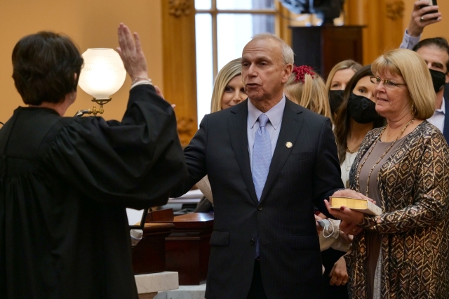 Cirino Sworn in as Member of the Ohio Senate