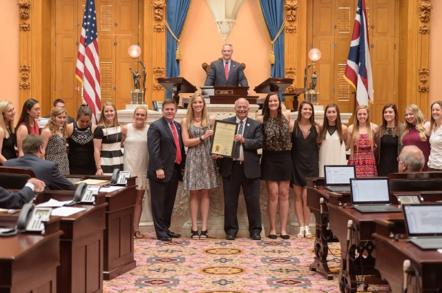 Hackett Joins Senate Colleagues in Honoring Wittenberg's Softball Champions