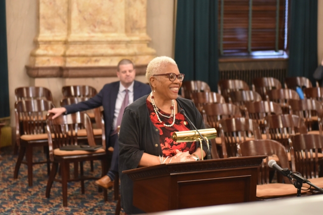 Hicks-Hudson Testifies on Urban Agriculture Bill