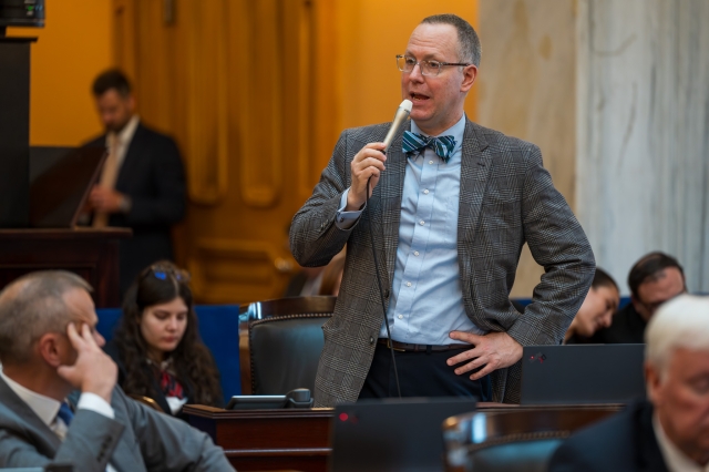 Senate Passes Blessing Bill Bringing Transparency to Public Construction Contracts